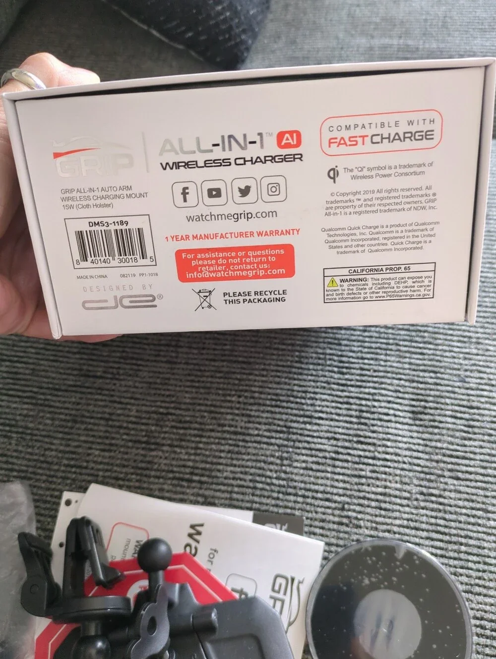 ❤️ BNIB Grip All-in-one AI Wireless Car Charger